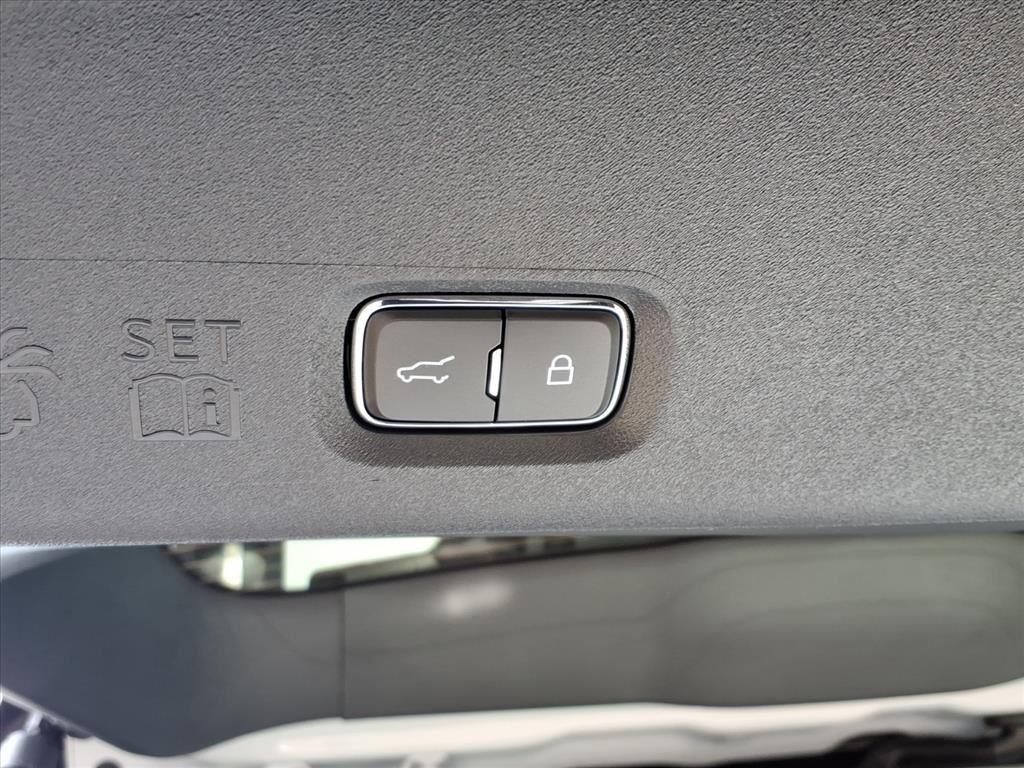 2025 Ford Expedition Platinum - Photo 23