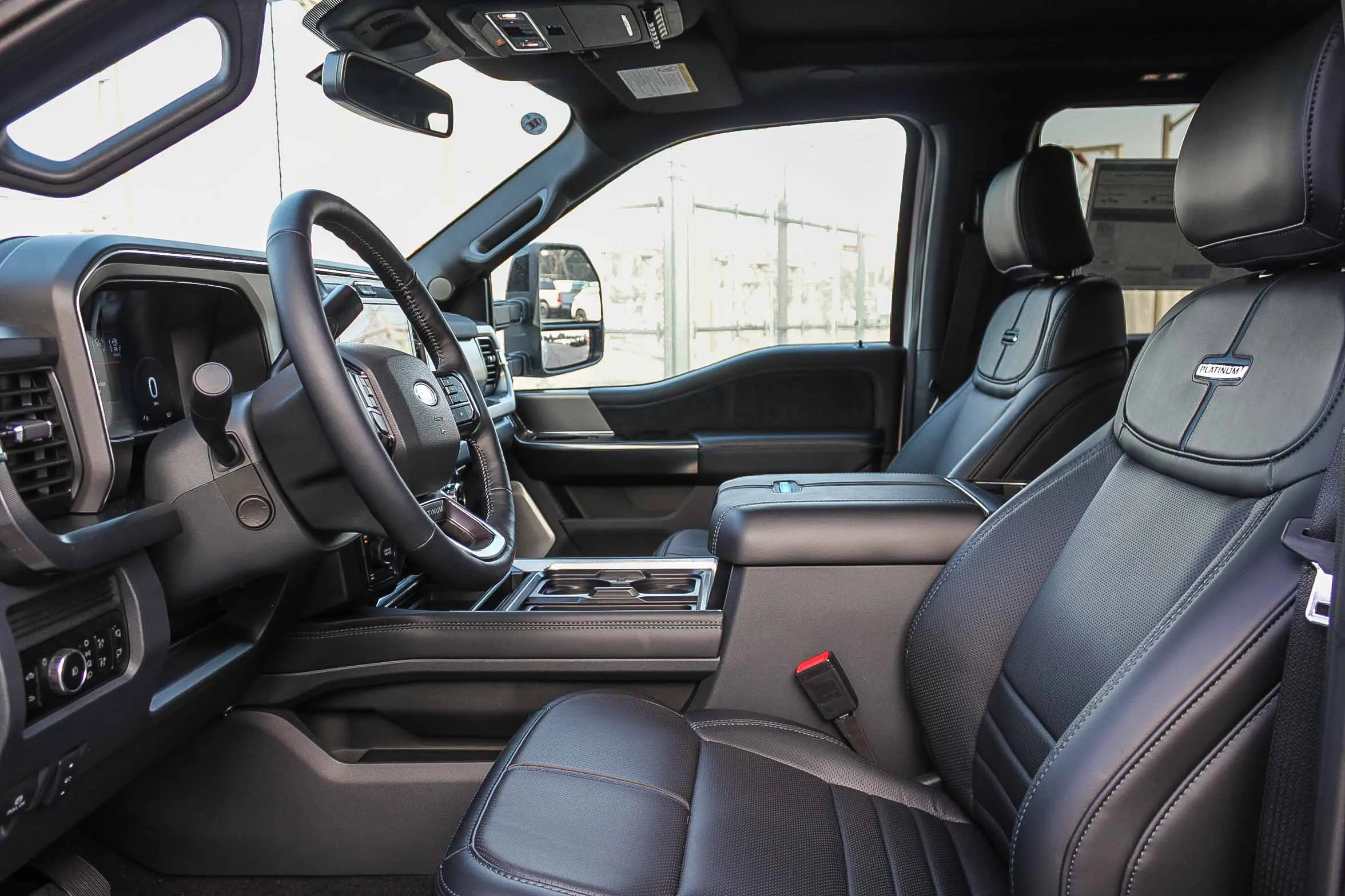 New 2026 Star White Metallic Tri-Coat Ford F-350® Platinum® image 20