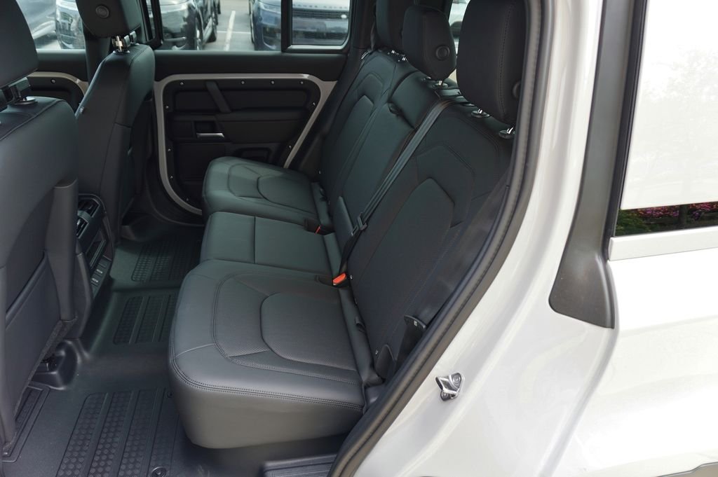 New 2026 Borasco Grey Land Rover S image 28