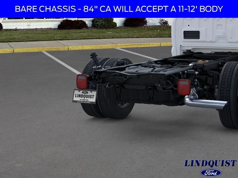 New 2026 Oxford White Ford F-450® XL image 21