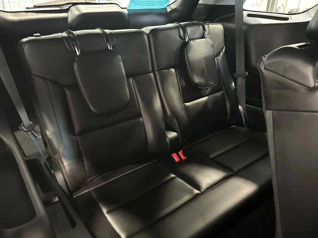 Used 2024 Silver Ford XLT image 31