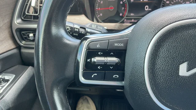 Used 2022 Gray Kia EX image 12