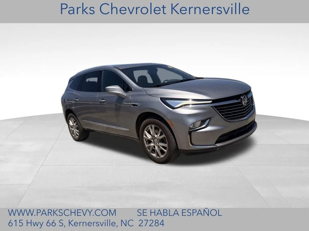 2023 Buick Enclave Essence's photo