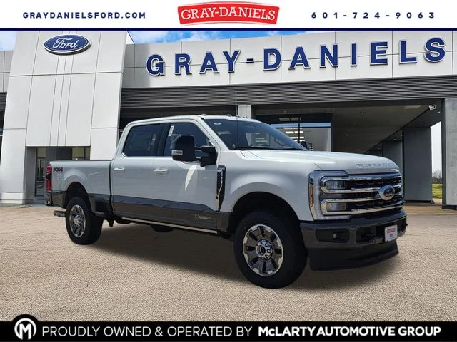 New 2026 Star White Metallic Tri-Coat Ford F-250® King Ranch® image 24