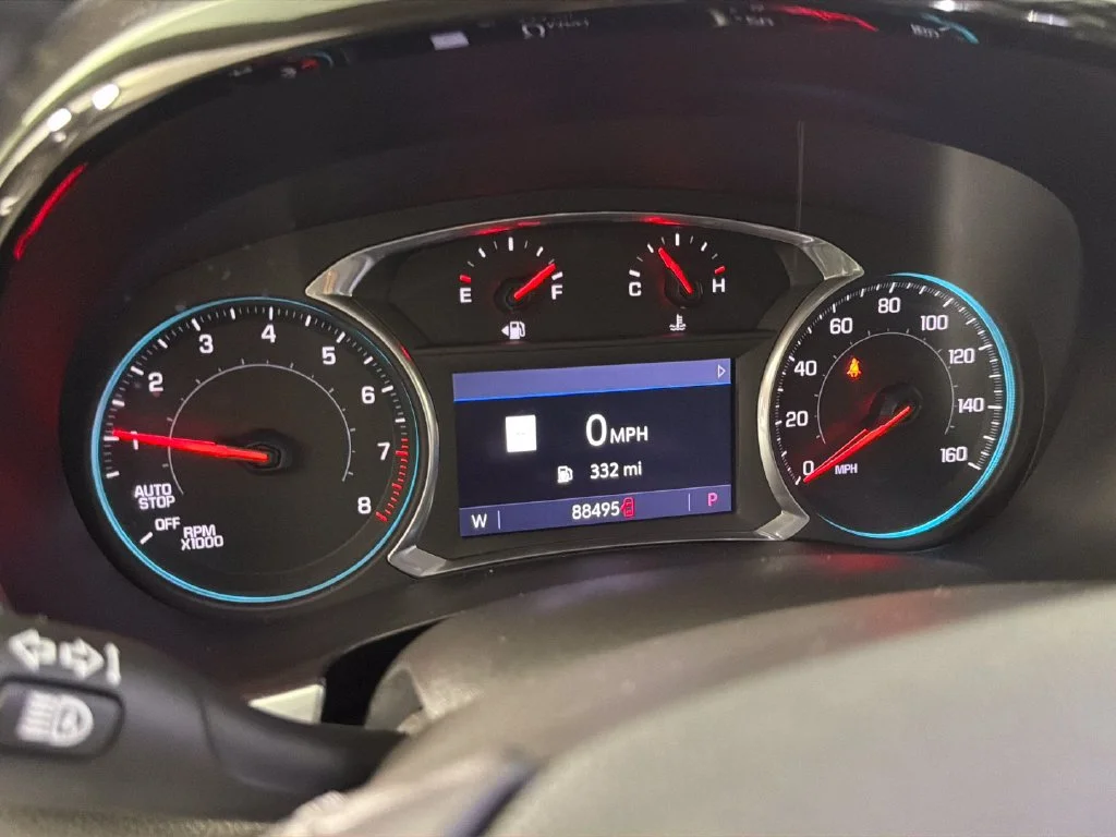 Used 2020 GRAPHITE METALLIC Chevrolet RS image 20