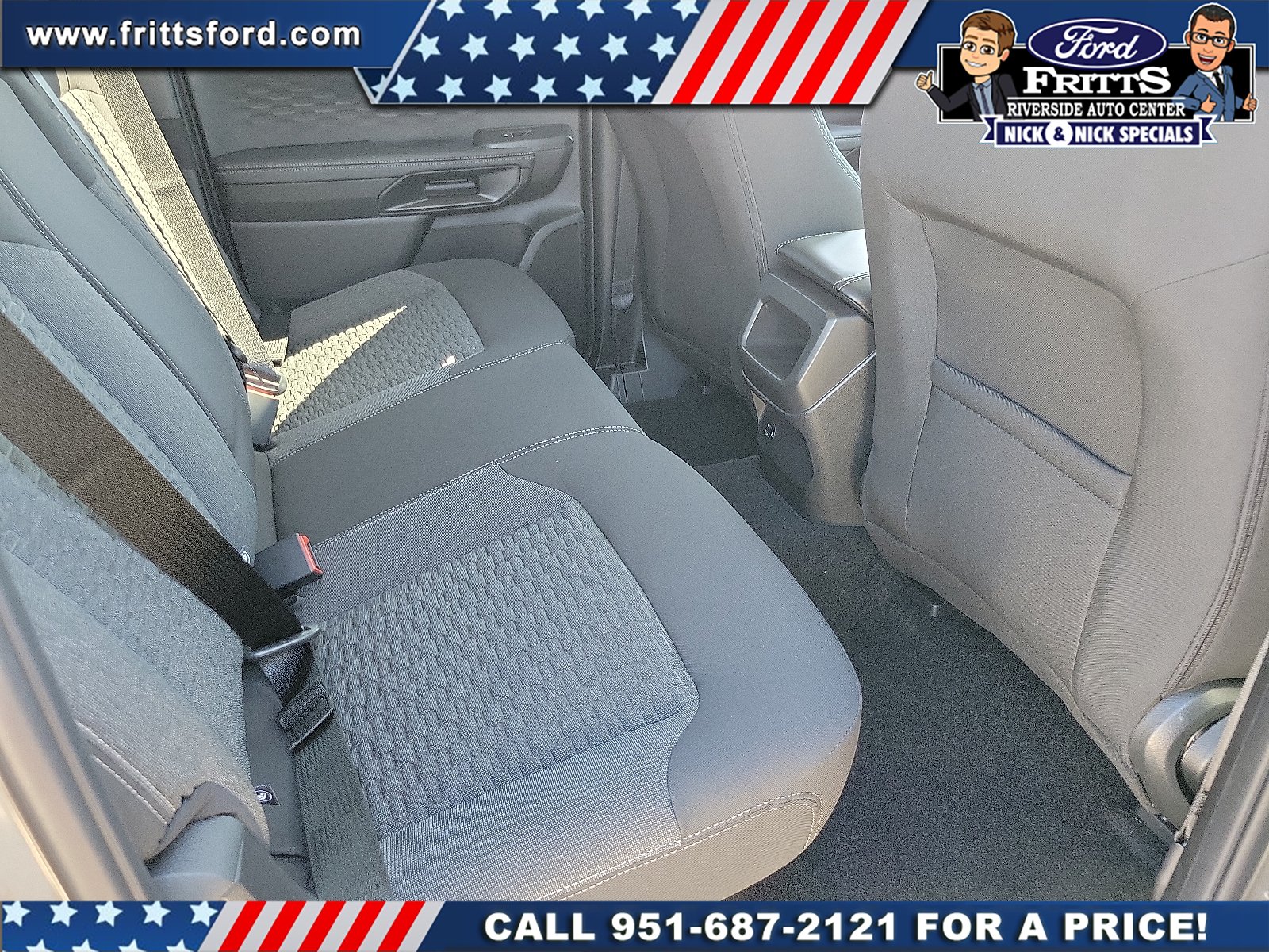 New 2026 Carbonized Gray Metallic Ford XLT image 19