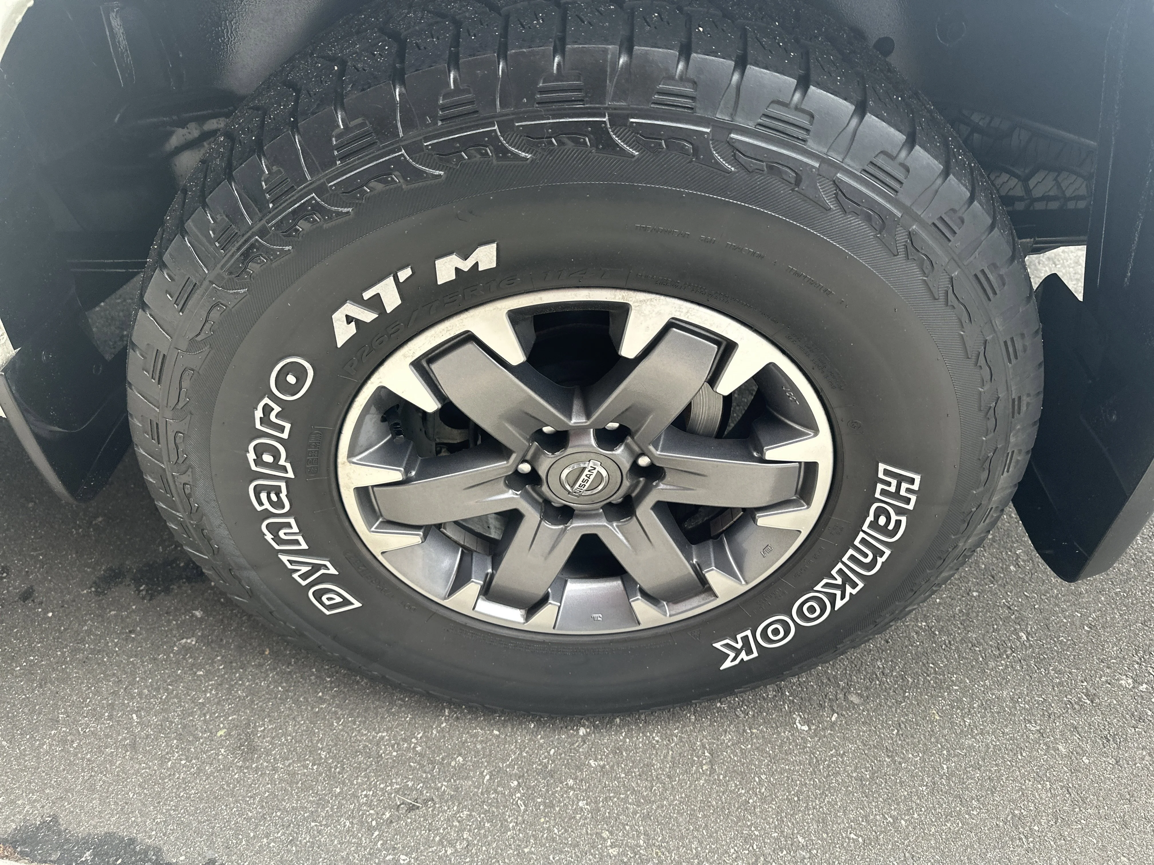 Used 2020 Glacier White Nissan PRO-4X image 37