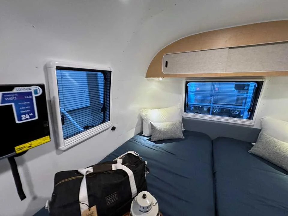 New 2026 SILVER AIRSTREAM  image 31