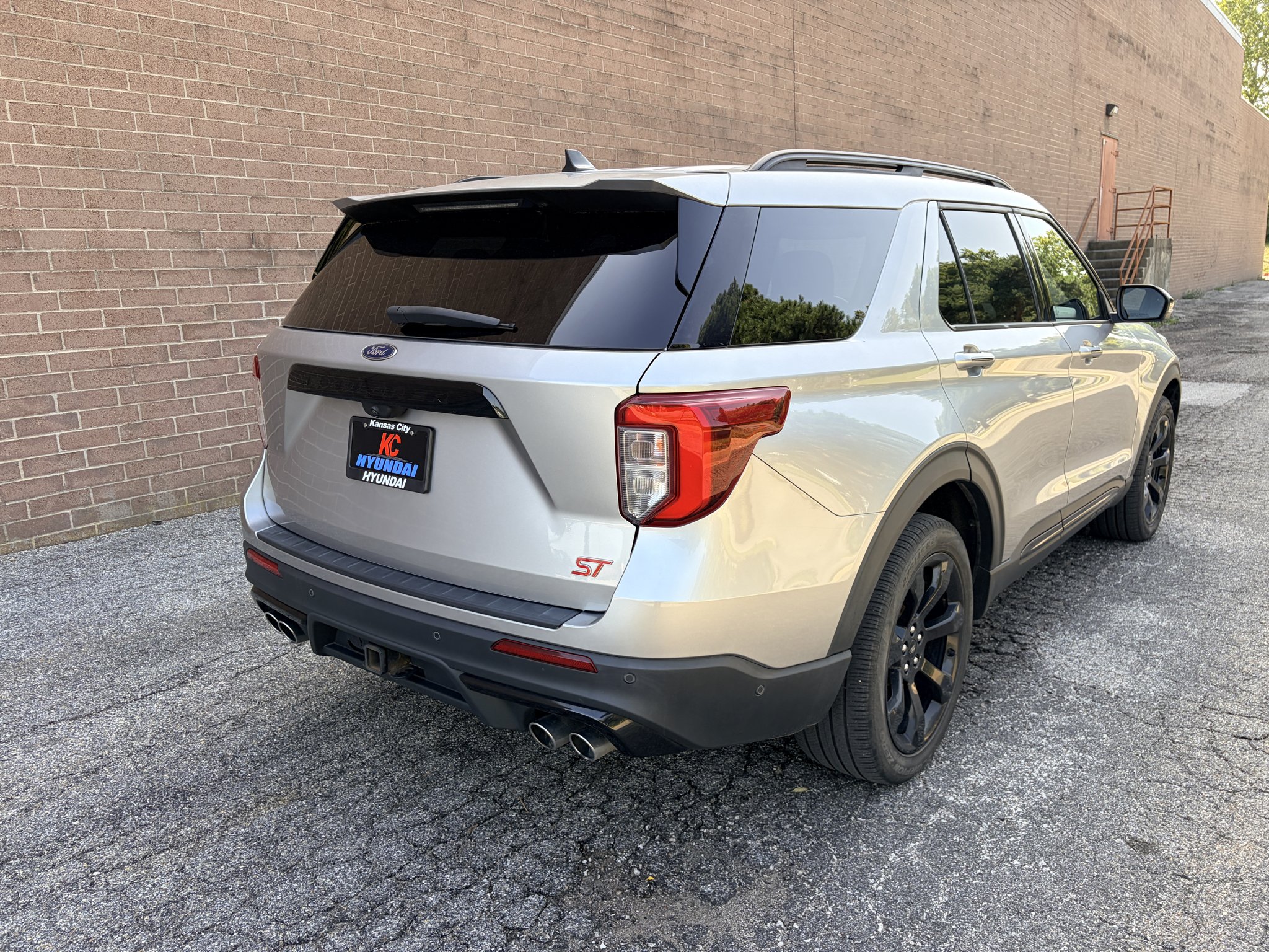 Used 2021 Iconic Silver Metallic Ford ST image 5
