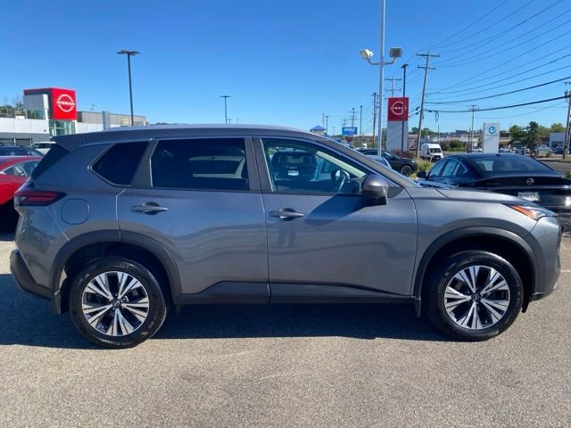 Used 2023 Gun Metallic Nissan SV image 27