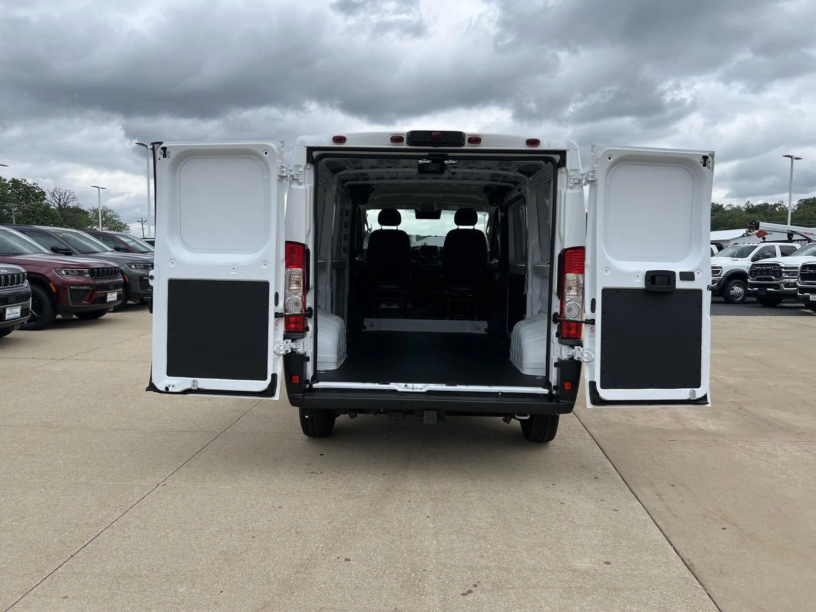 New 2026 Bright White Clearcoat Ram Tradesman image 2