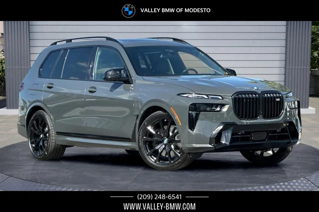 2027 BMW X7 M60i