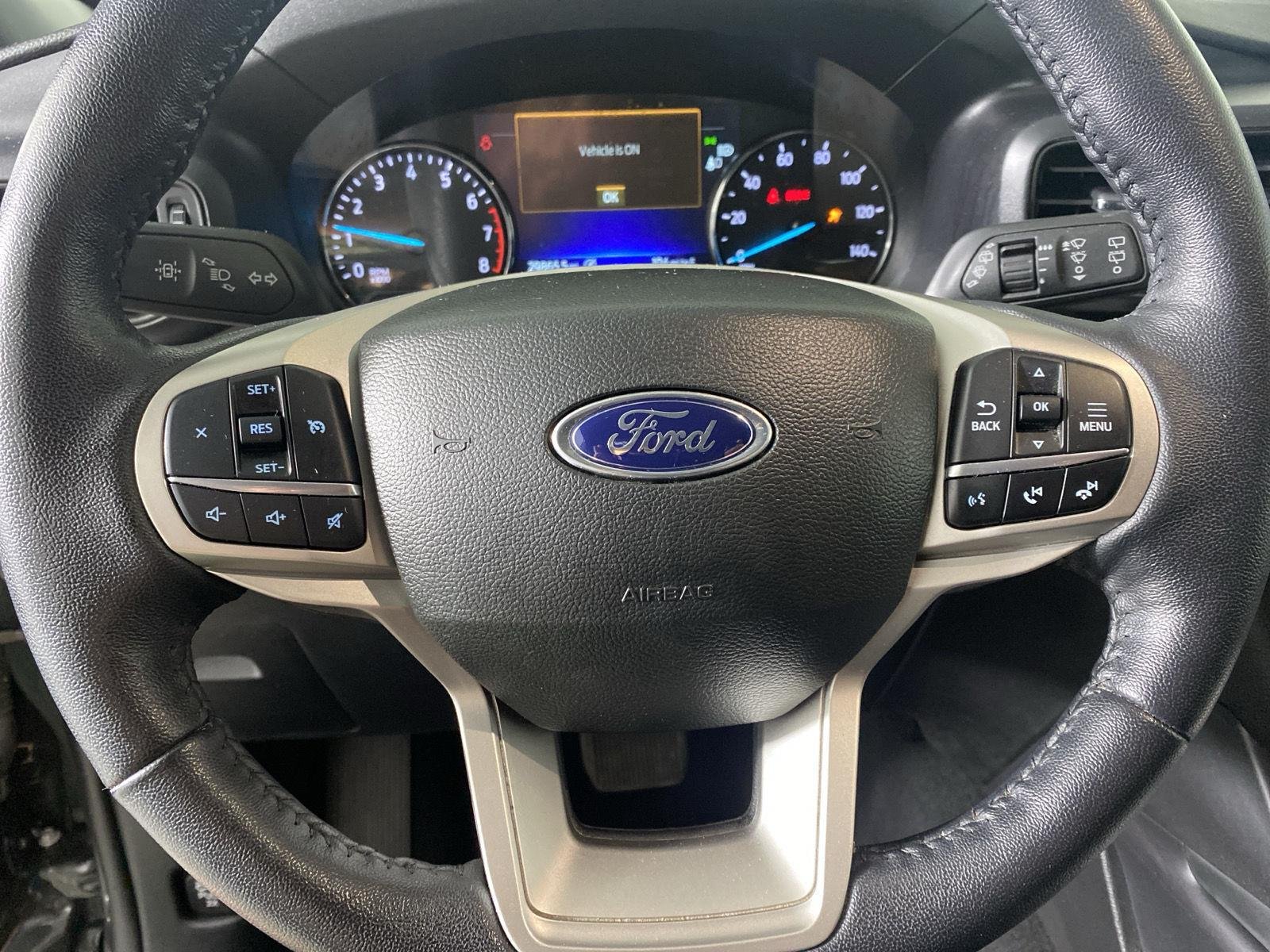 Used 2023 Forged Green Ford XLT image 17