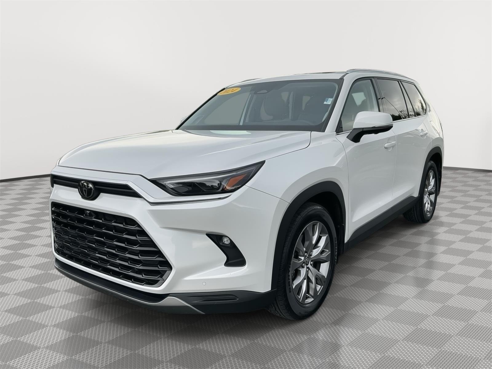 Certified Used 2024 Wind Chill Pearl Toyota Limited image 21