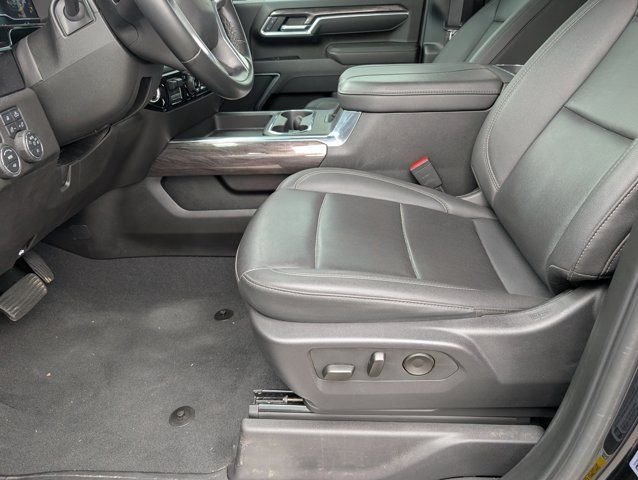 Used 2025 Black Chevrolet LTZ image 14