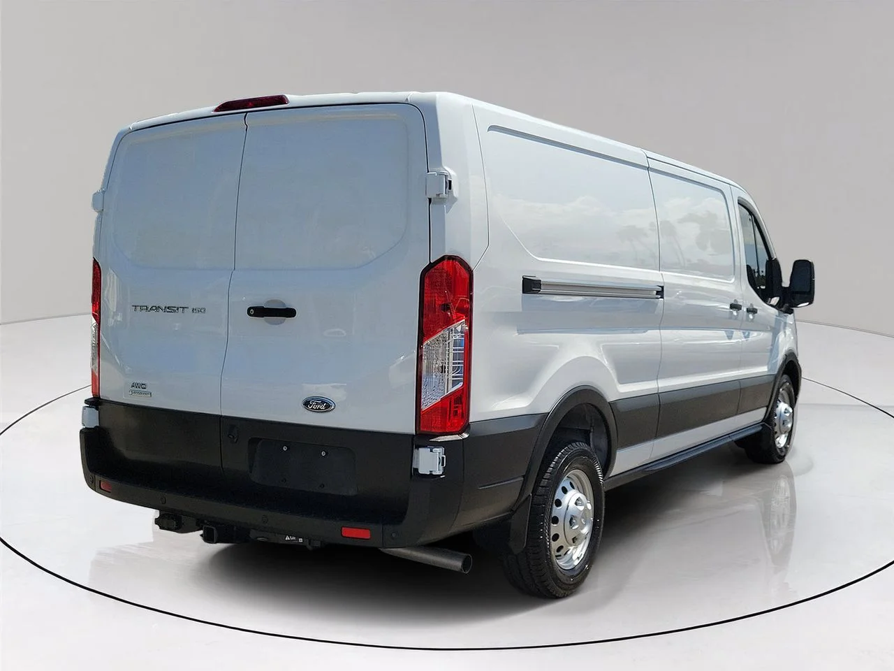 Used 2025 White Ford Base image 4