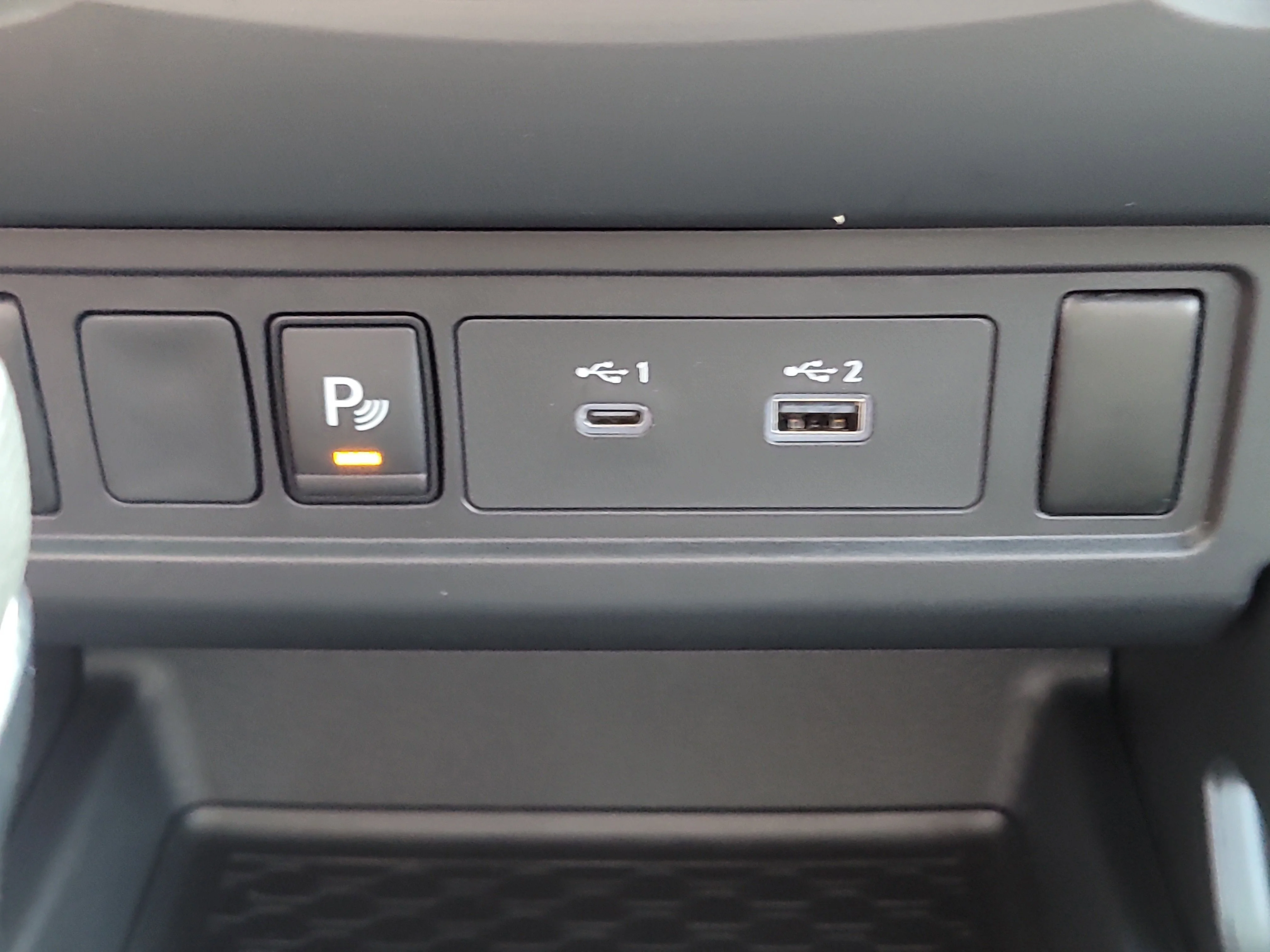 Used 2026 Super Black Nissan SV image 29