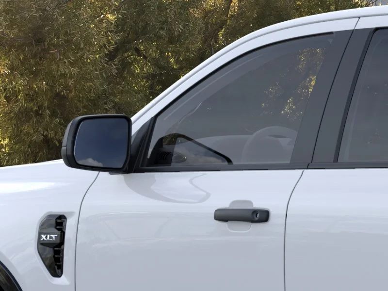 New 2025 Oxford White Ford XLT image 43