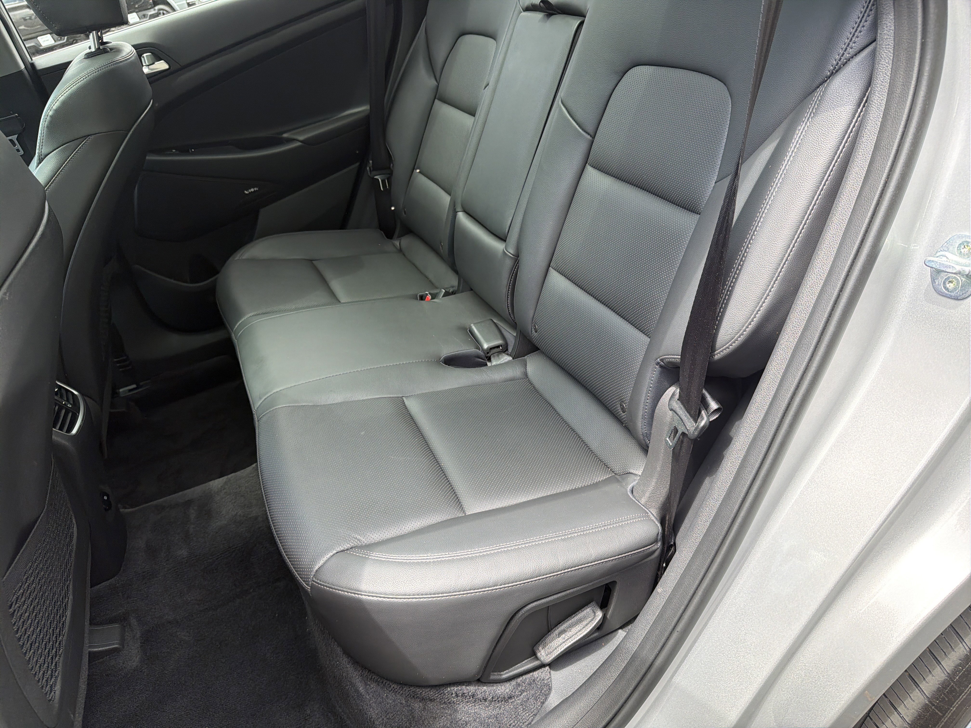 Used 2021 Stellar Silver Hyundai Ultimate image 26
