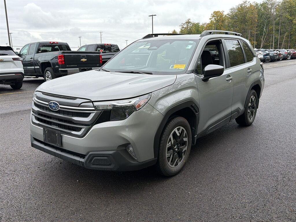 Used 2025 River Rock Pearl Subaru Premium image 12