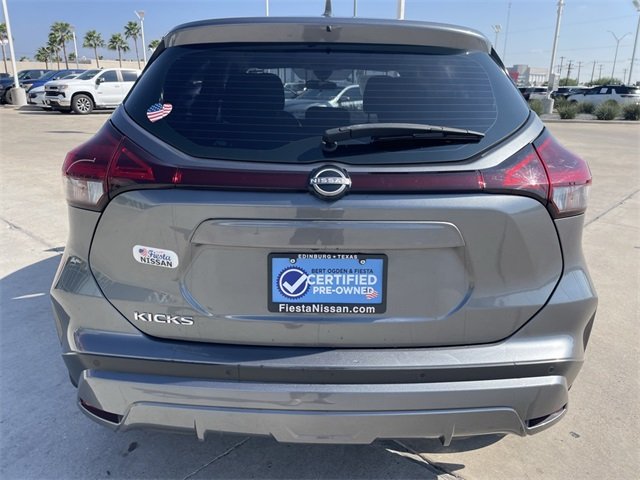 2023 Nissan Kicks S photo 4