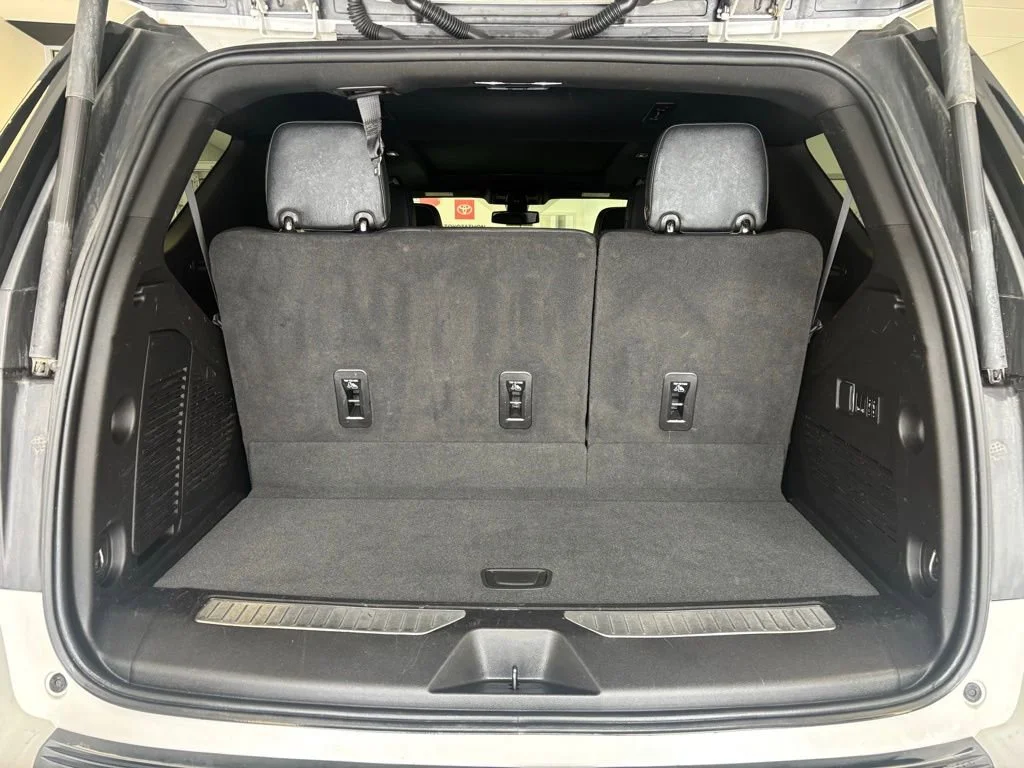 2022 GMC Yukon AT4 - Photo 28