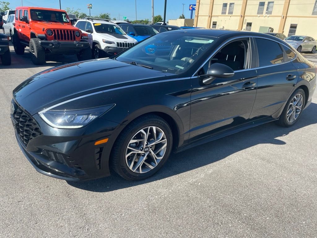 2021 Hyundai Sonata SEL's photo