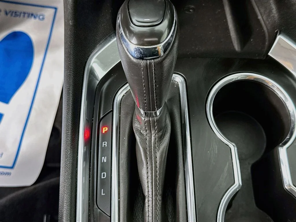 Used 2020 Summit White Chevrolet Premier image 21