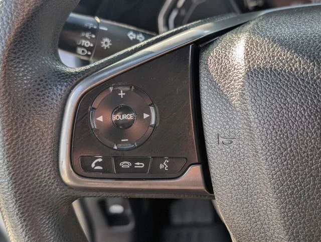 Used 2017  Honda LX image 23