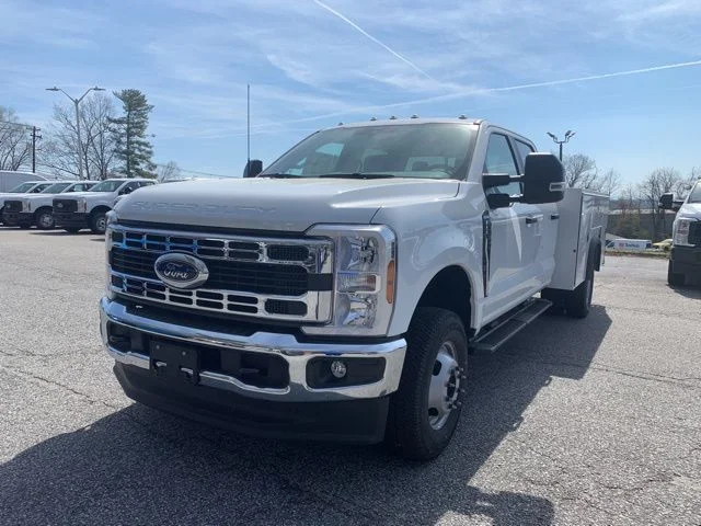 New 2026 White Ford F-350® XL image 4
