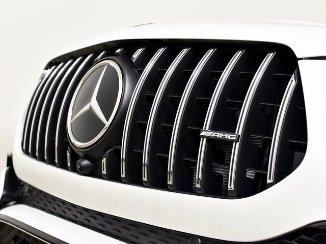 New 2026 MANUFAKTUR Moonlight White Magno Mercedes-Benz GLE 53 AMG® image 60