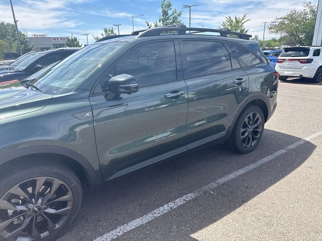 Used 2023 Green Kia X-Line SX Prestige image 7