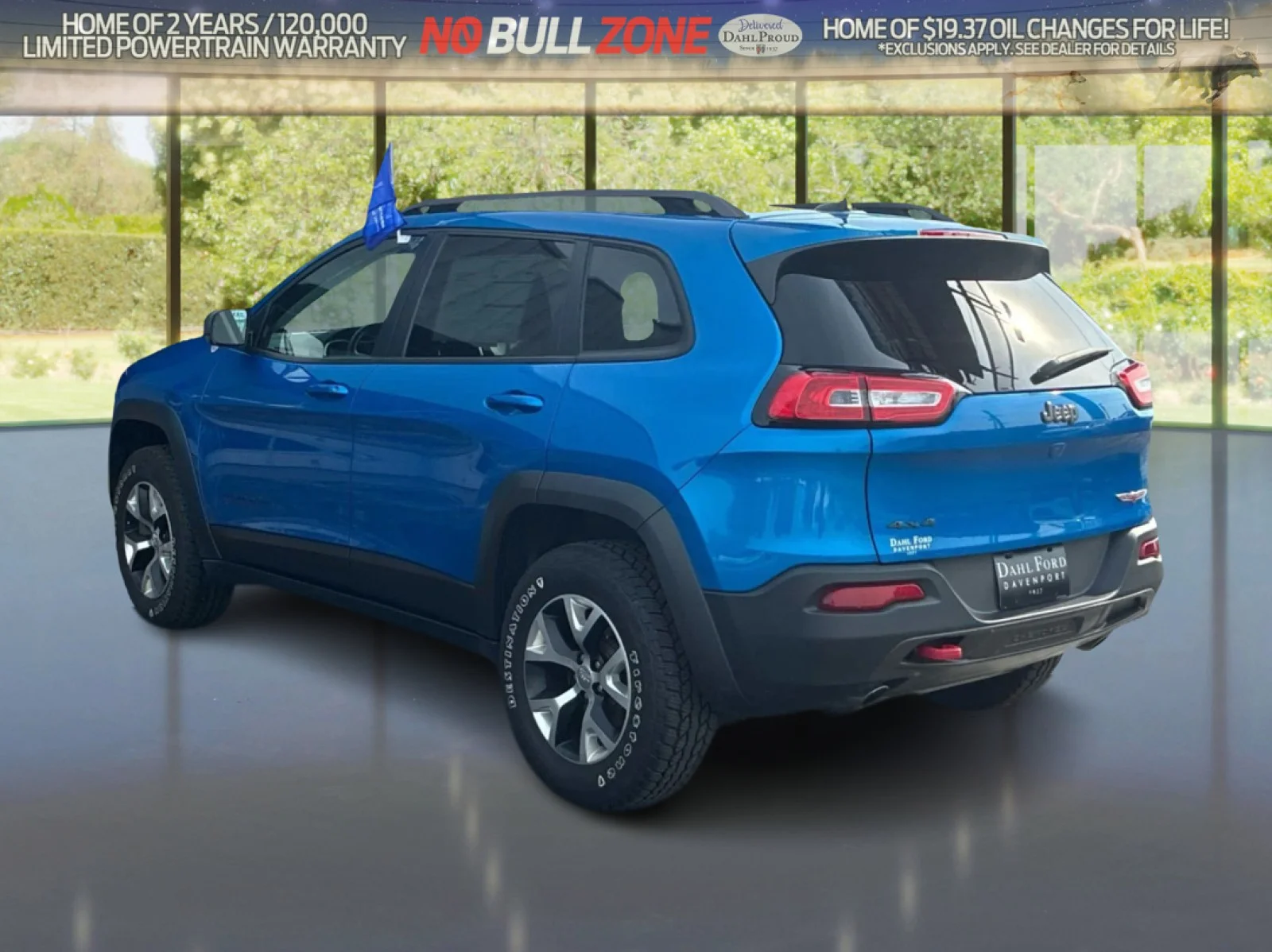 Used 2017 Hydro Blue Jeep Trailhawk L Plus image 3