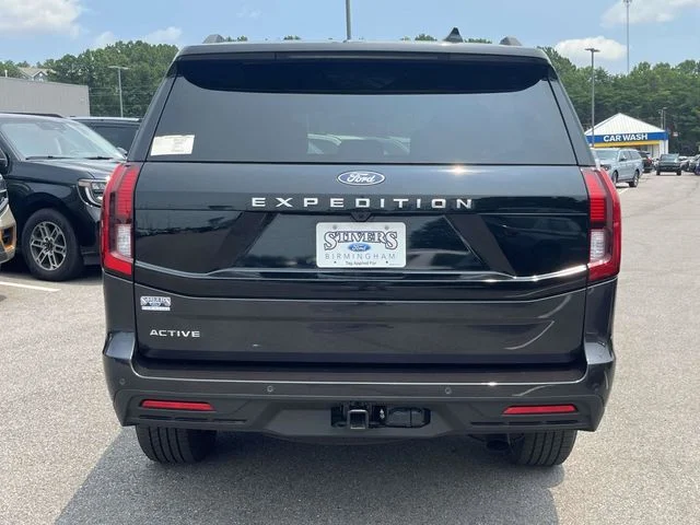 New 2026 Gray Ford Active image 3