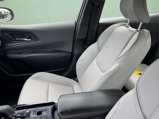 Used 2024 Gray Toyota XLE image 9