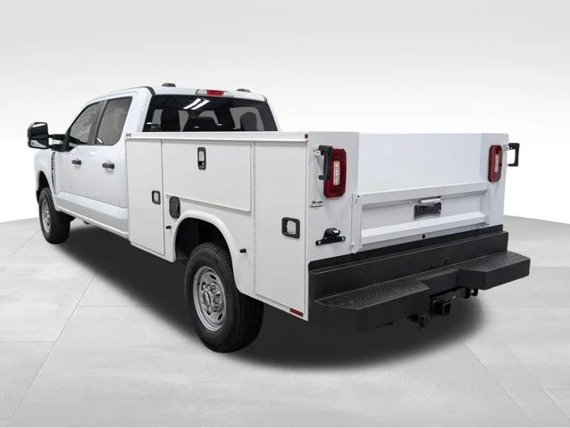 New 2026 Oxford White Ford F-250® XL image 61