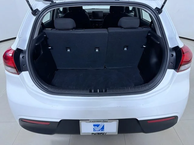 Used 2023 CLEAR WHITE Kia S image 11
