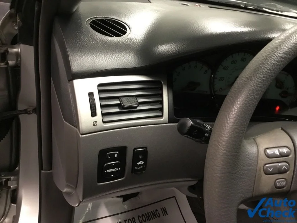 Used 2006 Beige Toyota SE image 20