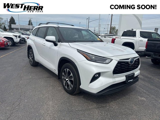 2023 Toyota Highlander Hybrid XLE