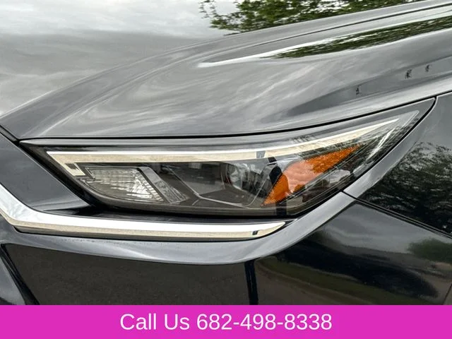 Used 2025 Black Toyota XLE image 4
