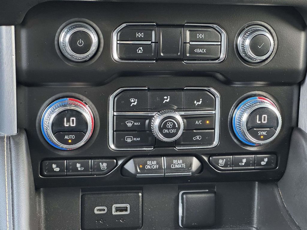 Used 2023 Onyx Black GMC SLT image 6