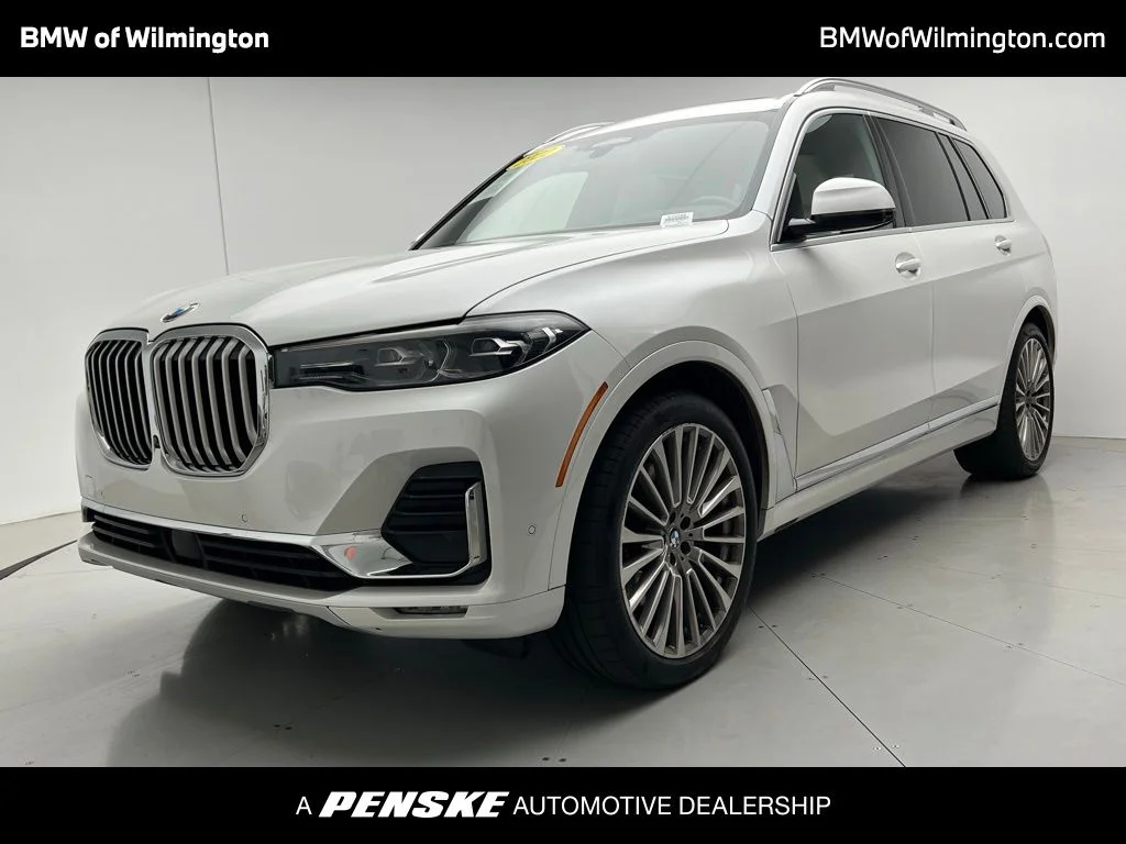 2022 BMW X7 xDrive40i's photo