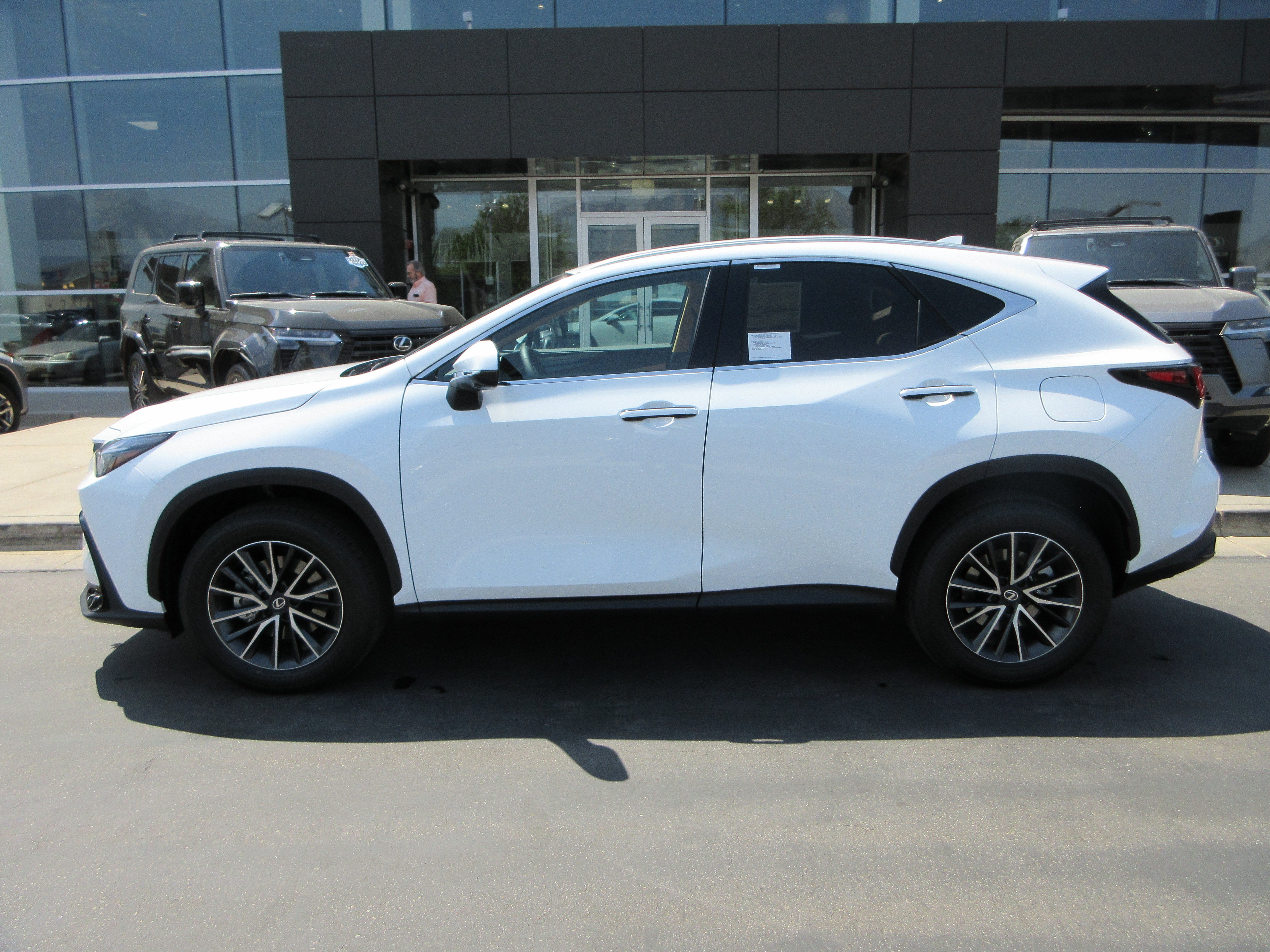 New 2026 Ultra White Lexus PREMIUM image 3