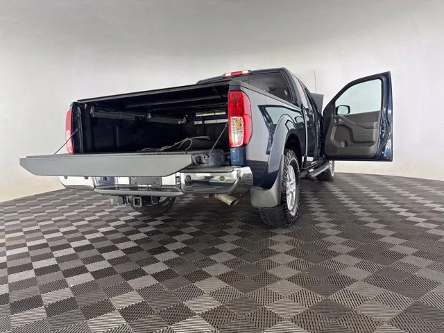 Used 2020 Blue Nissan SV image 24