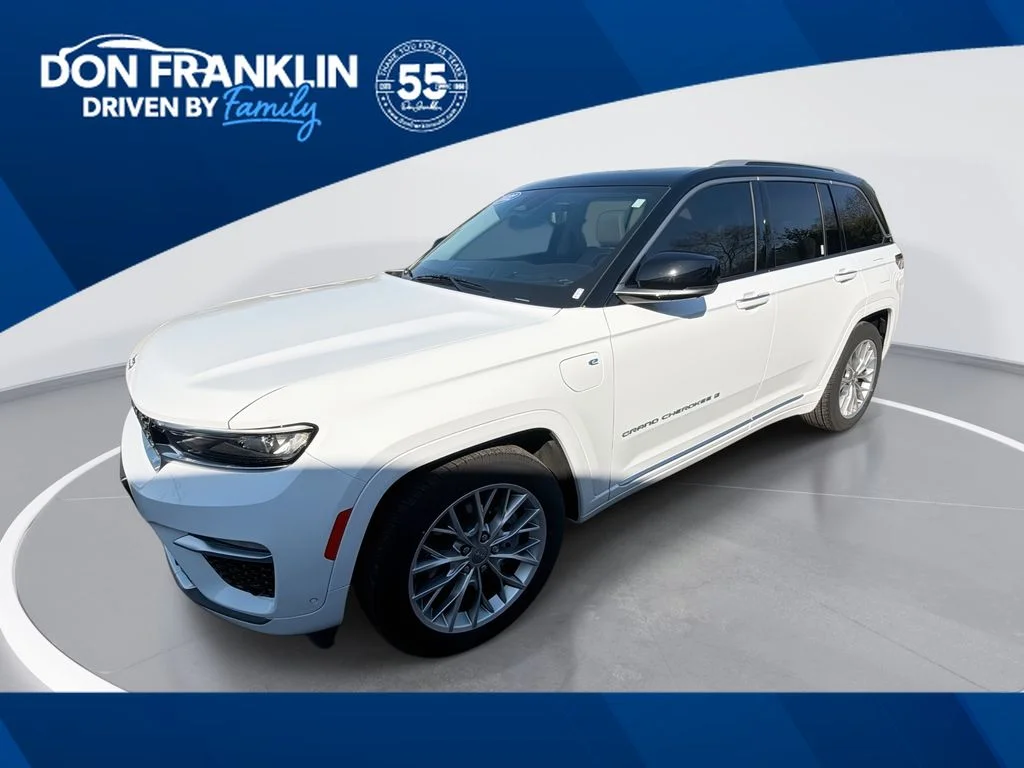 Used 2022 White Jeep Summit 4xe image 1