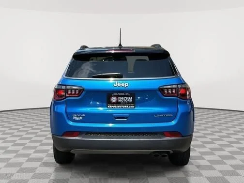 Used 2022 Blue Jeep Limited image 4