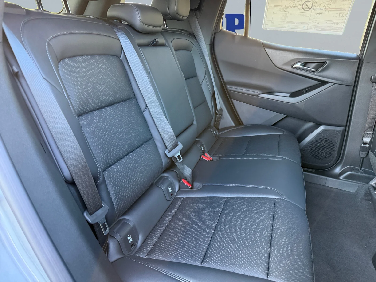 New 2027 Sterling Gray Metallic Chevrolet LT image 18