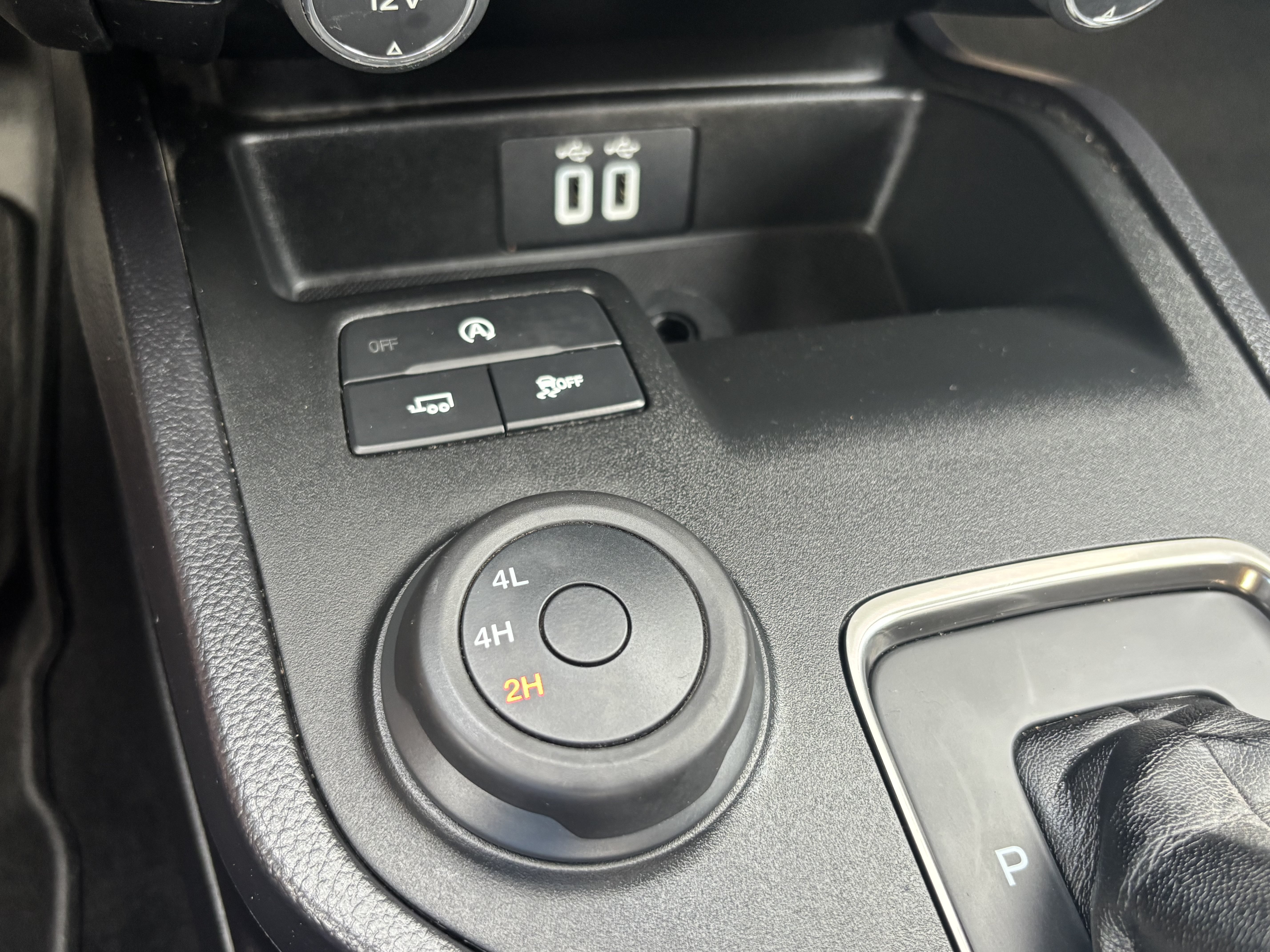 Used 2021 Oxford White Ford XLT image 16