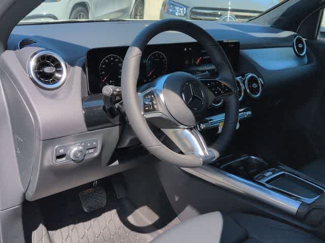 New 2026 Polar White Mercedes-Benz GLA 250 image 10