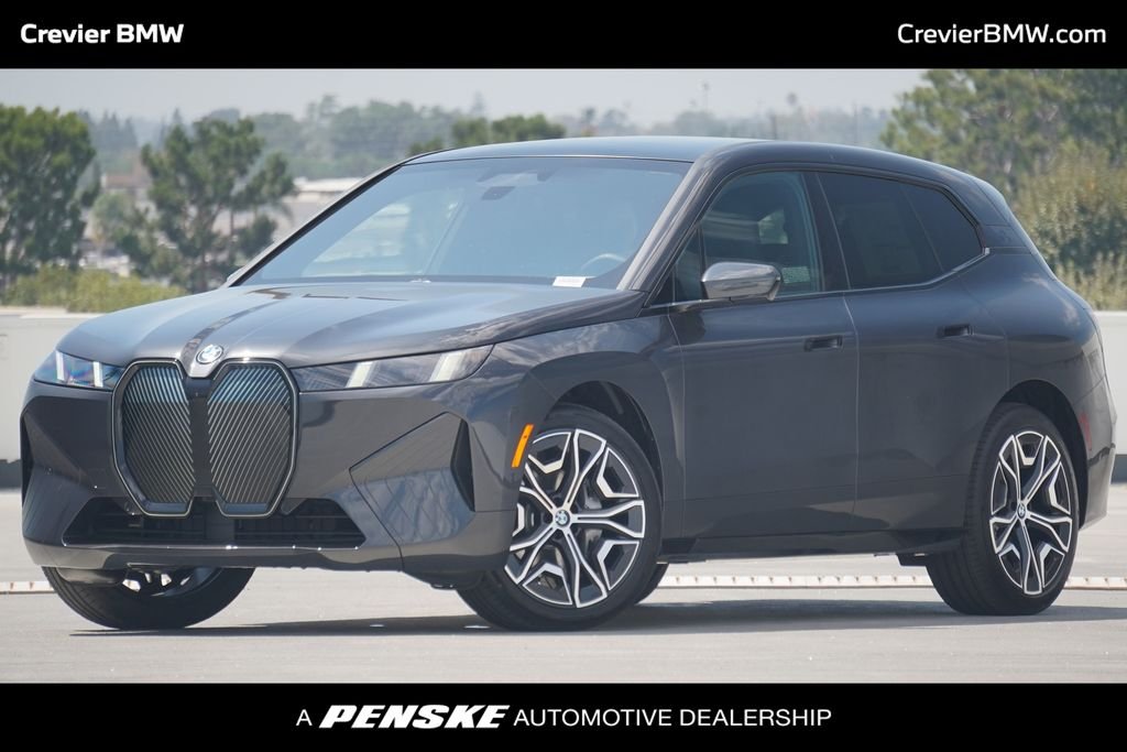 2026 BMW iX xDrive60's photo